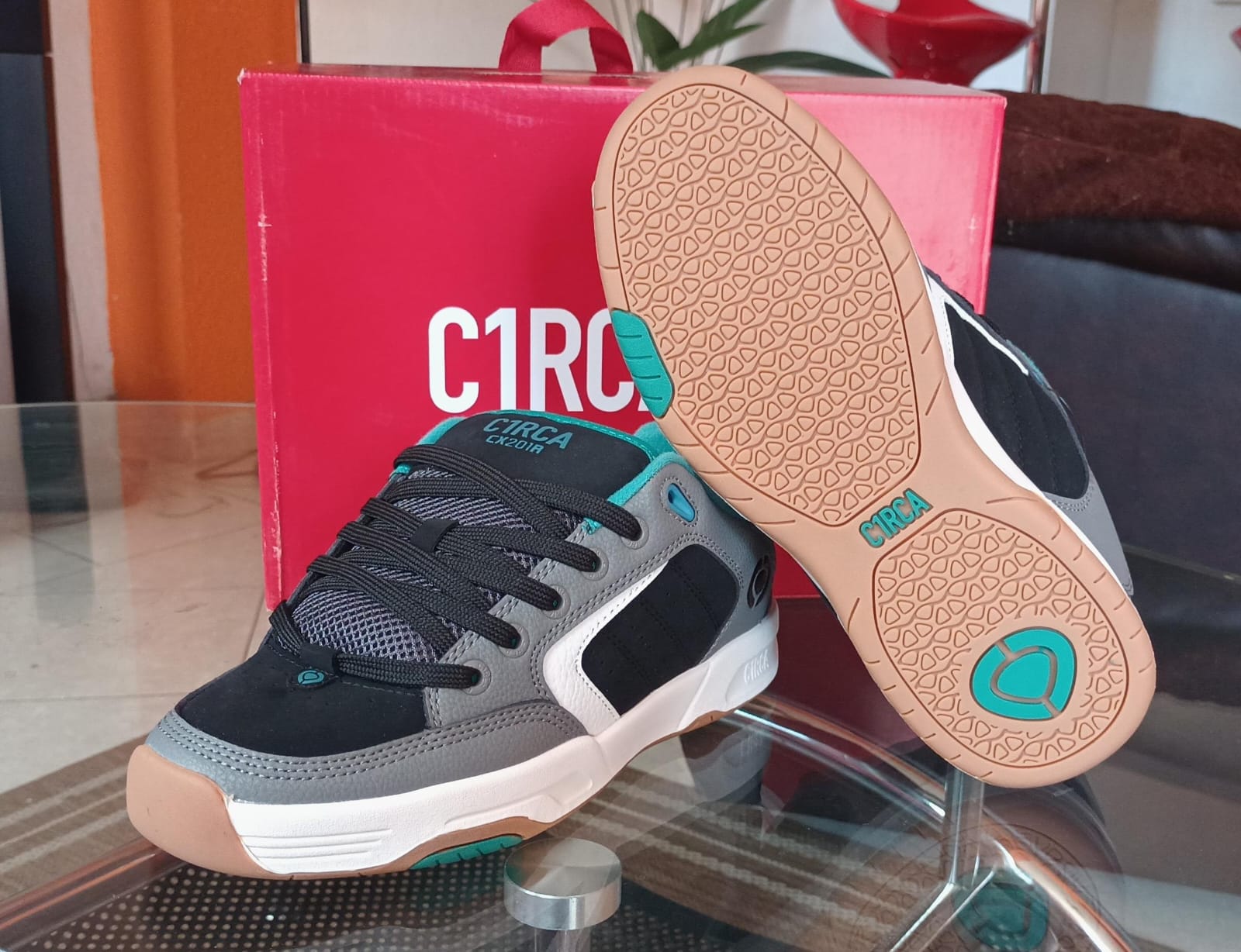 C1RCA CX201R BOTTLE GREEN GREY GUM