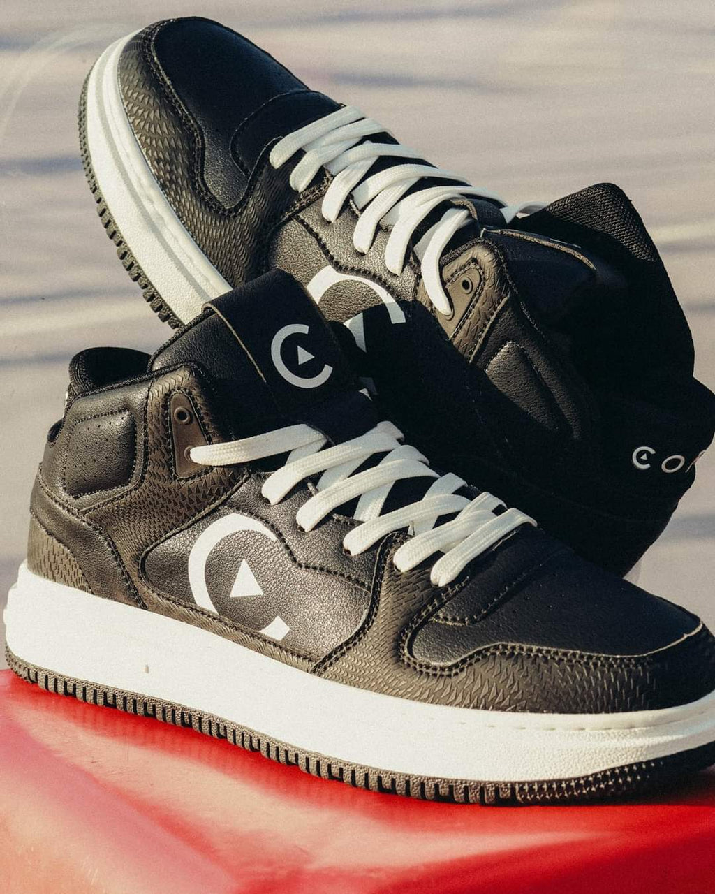 Tenis Core Footwear