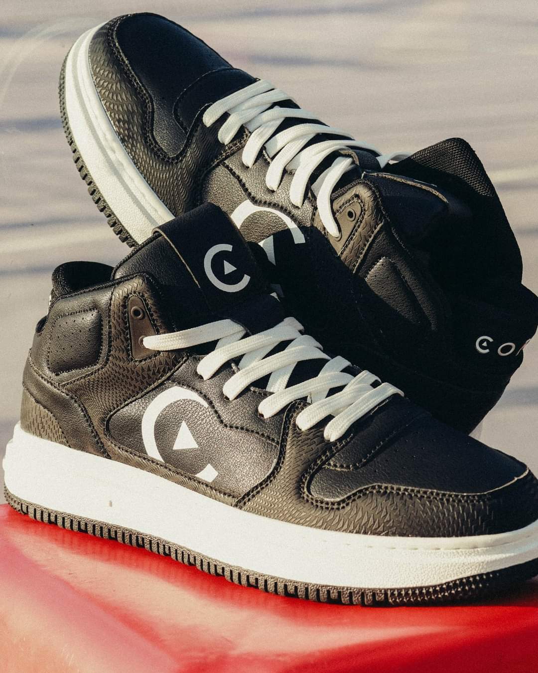 Tenis Core Footwear